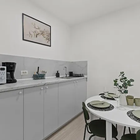 Διαμέρισμα 2bdr With Kitchen In Old Town